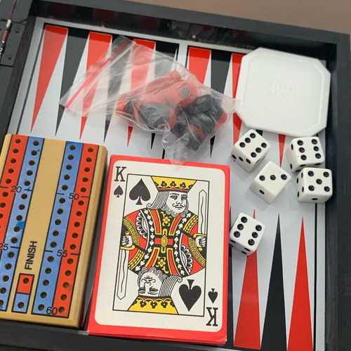 Board game 7 in 1 like new with playing cards, domino, chess, backgammon