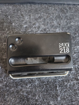 SAX 218 μεταλλικό περφορατέρ γραφείου μεταχειρισμένο, διάτρηση δύο οπών