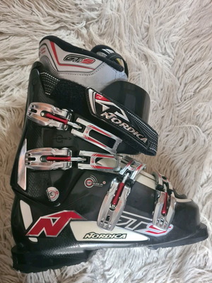 Nordica GTS Μπότες Σκι 41 Σαν Καινούργιο με θήκη Dolomite