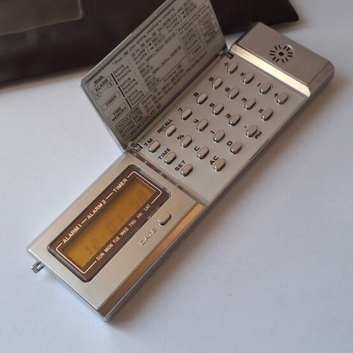 Casio MQ-2 Micro Computer Quartz calculator like new with case