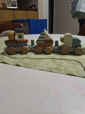 Little Dutch Wooden Train Sailors Bay like new