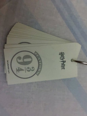 Harry Potter keychain like new, white and beige