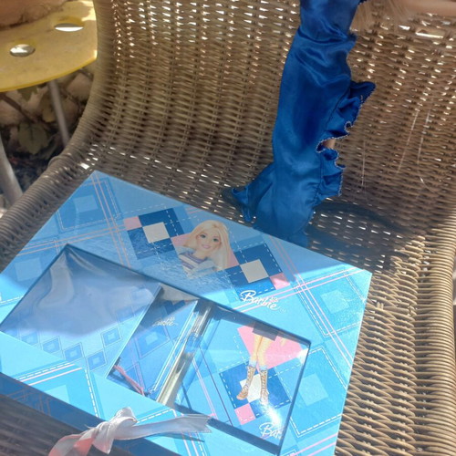 Barbie 90's stationery set like new with diary and accessories