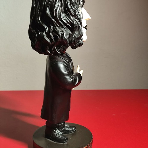Neca 2001 The Crow Head Knocker Bobble Head като нов без кутия