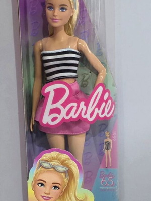 Barbie Fashionistas Black & White No 213 καινούργιο