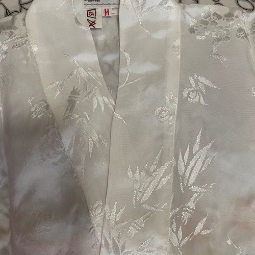 Authentic kimono with embroidery, new, medium, white