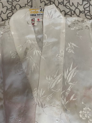 Authentic kimono with embroidery, new, medium, white