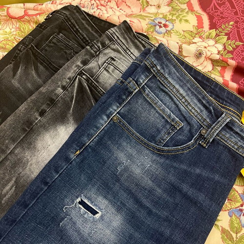 Men's elastic jeans like new, pack of 3, size EU 48
