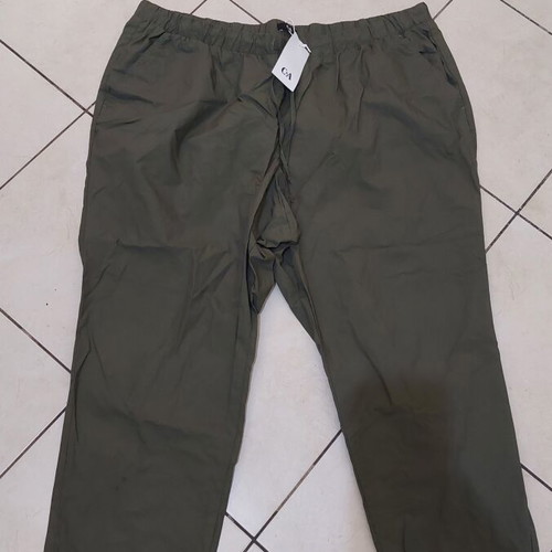 C&A women's pants new, size 54, green