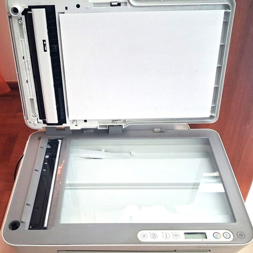 HP Deskjet Plus 4100 All in one series multifunction printer like new, wireless inkjet