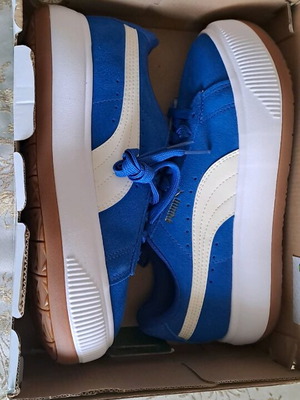 Παπούτσια Puma καινούργια, μέγεθος 36, άσπρο και μπλε