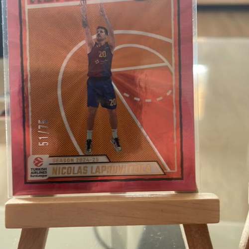 Nicolas Laprovitola Reigning 3's numbered card new