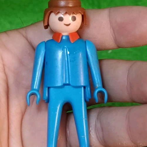 Playmobil Lyra 3366 firefighter figure used, complete set