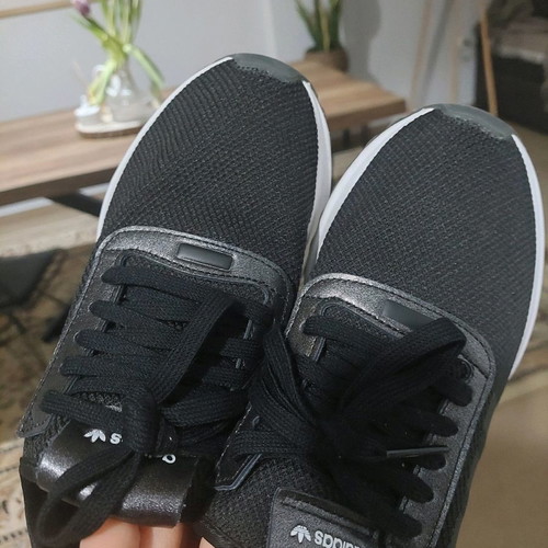 Adidas athletic shoes used, size 36, black