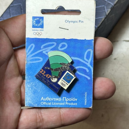 Olympic Pin Athens 2004 pole vault record 5.92 m, like new