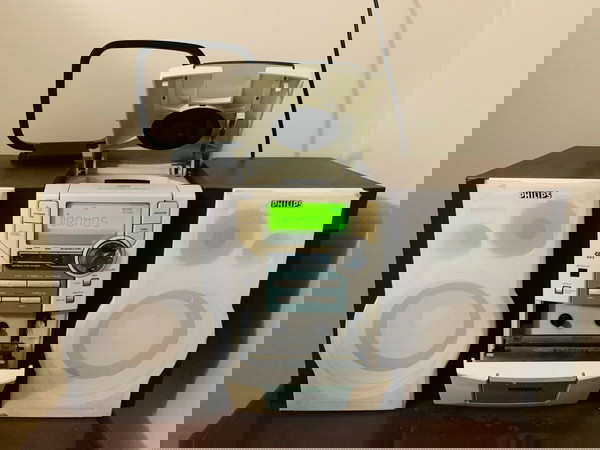 Philips microsystem ηχοσύστημα