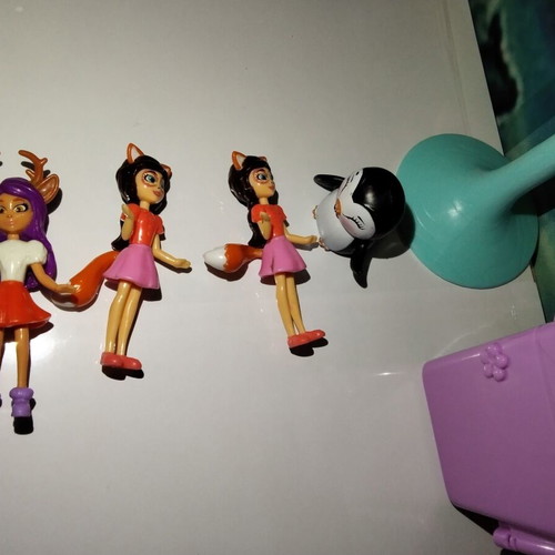Enchantimals Secret Best Friends Mattel playset with figures, furniture, and pet used