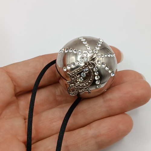 Christian Dior Diorlight vintage long necklace with pendant, silver