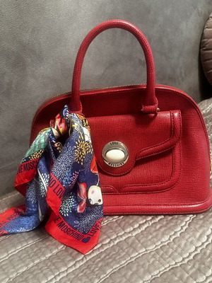 Love Moschino handbag, red