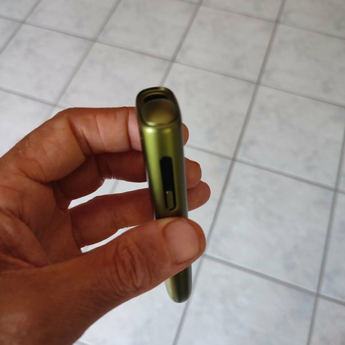IQOS ILUMA i ONE Breeze green device like new