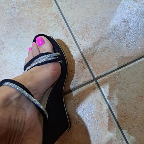 Platform sandals with black and silver laces with strass, new