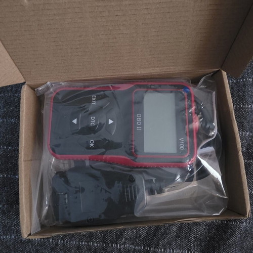 OBD2 car diagnostic tool