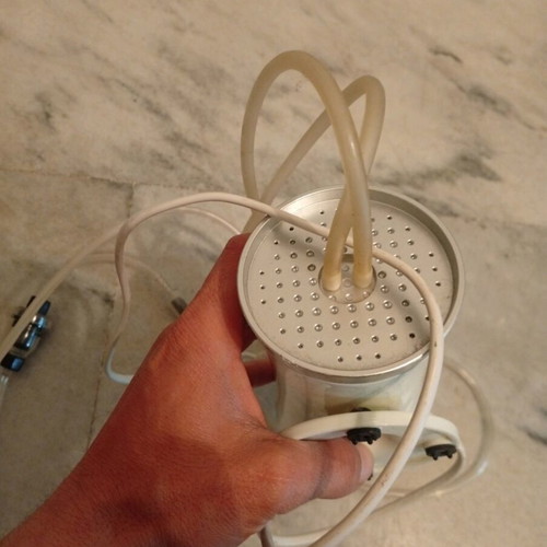Dophin aquarium air pump used, pack with tubing and air stone