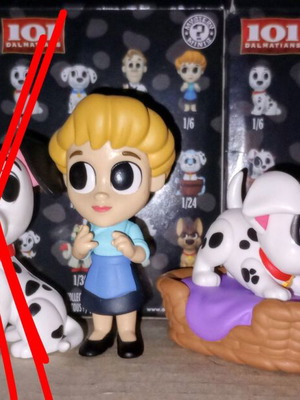101 Dalmatians Mystery Minis Funko Pop figures like new, pack of 2
