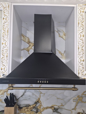 Extractor hood chimney style new sealed