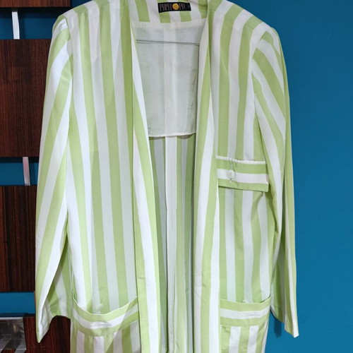 Vintage striped summer blazer like new, size 2, white and green