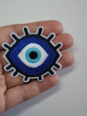Embroidered eye patch with eyelashes like new, iron-on 5x5 cm