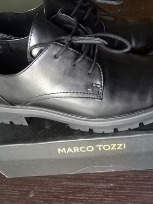 Oxfords women's Marco Tozzi size 39 like new, black