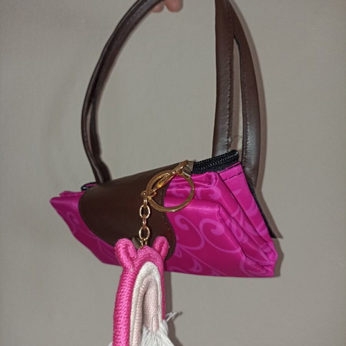 Foldable Origami Waterproof Fuchsia Handbag like new with keychain