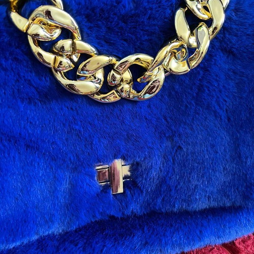 Alex Max blue faux fur shoulder bag new with gold chain