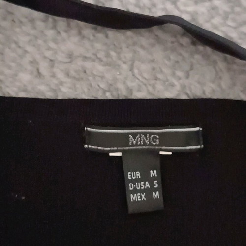 Mango black top like new with satin texture s-m