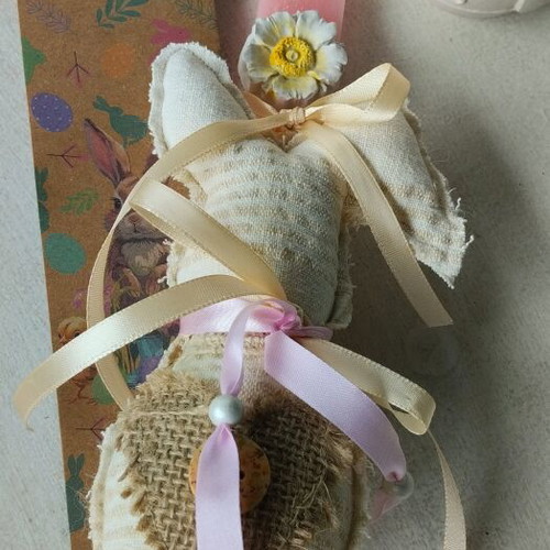 Handmade Easter candle with removable bunny and plaster decorative gift set