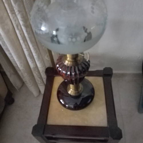 Coffee tables like new, set of two with marble and glass