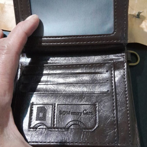 Wallet dark brown like new with multiple compartments