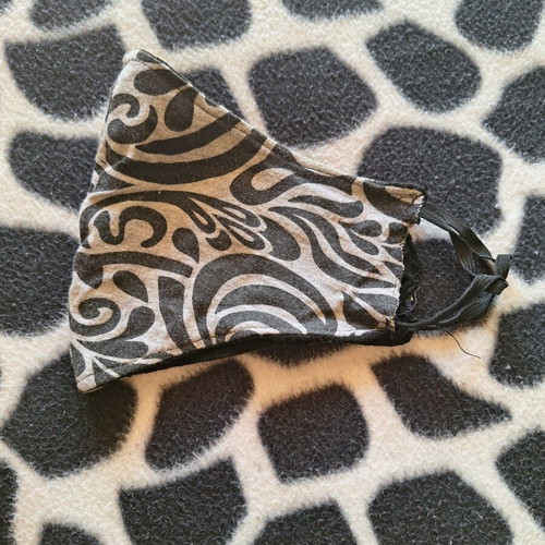 Fabric face mask used, handmade mako washable