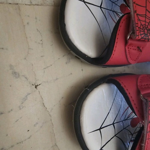 Spiderman sandals used, size 29