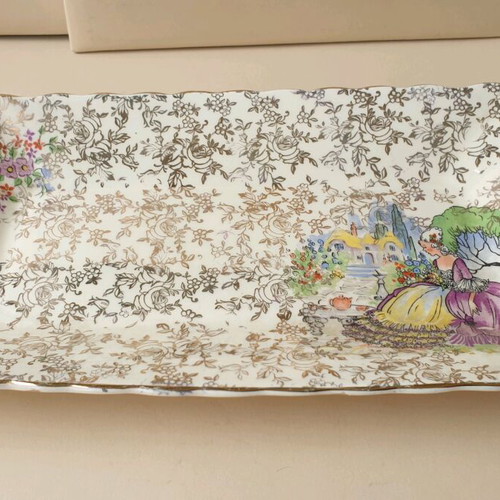 Vintage English Empire platter from 1940 like new