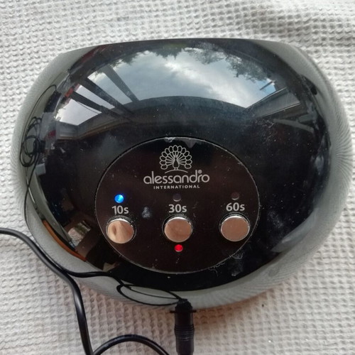 UV nails lamp Alessandro Black Pearl like new