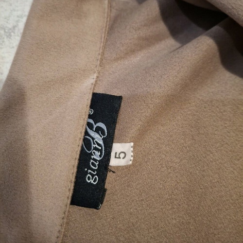 Gianni Bini blazer like new, beige lightweight