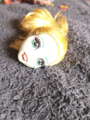 Monster High G2 Lagoona Blue doll head like new