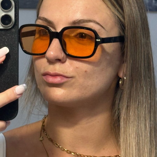 Unisex sunglasses used, medium quality