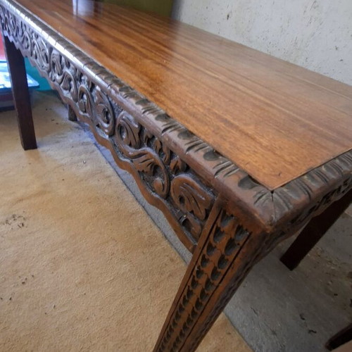 Handmade Skyrian Dining Table from Solid Heartwood Like New