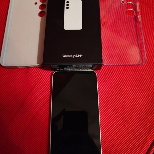 Samsung Galaxy S24 Plus 256GB 12GB Dual SIM smartphone like new, silver