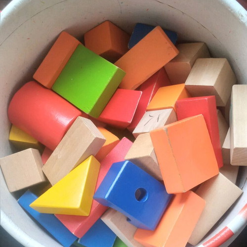 Wooden block toy used, box with 100+ pieces