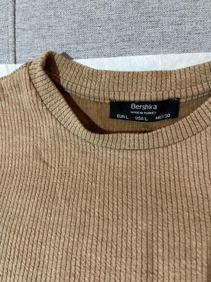 Bershka long sleeve blouse beige brown like new, size L