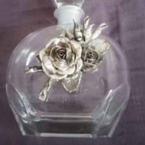 Summer offer !! Vintage crystal decanter with decorative metal flower